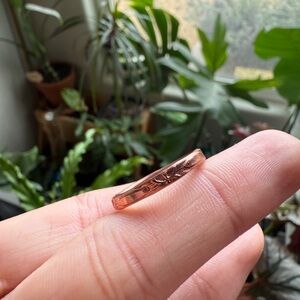 Copper toned size 10 adjustable ring